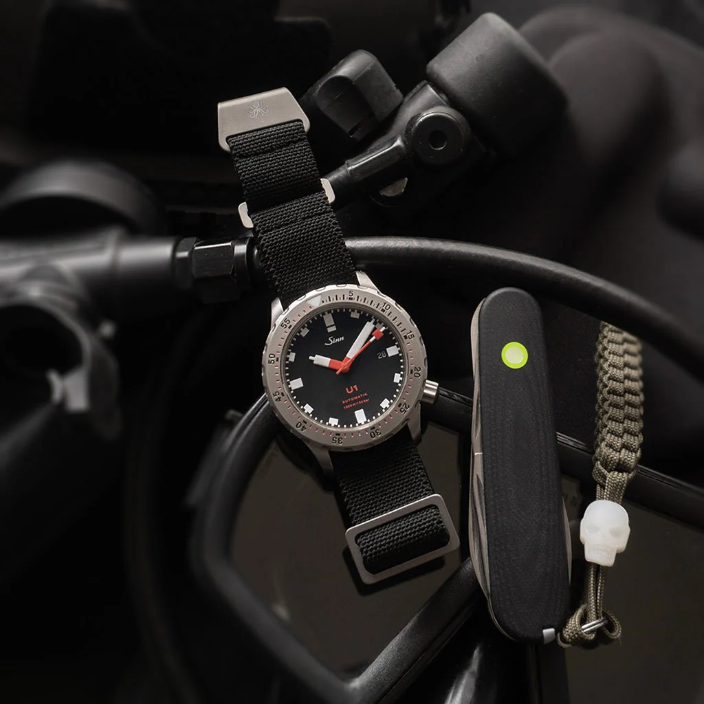 Ti-MNPara Strap 22mm - Black - Image 2